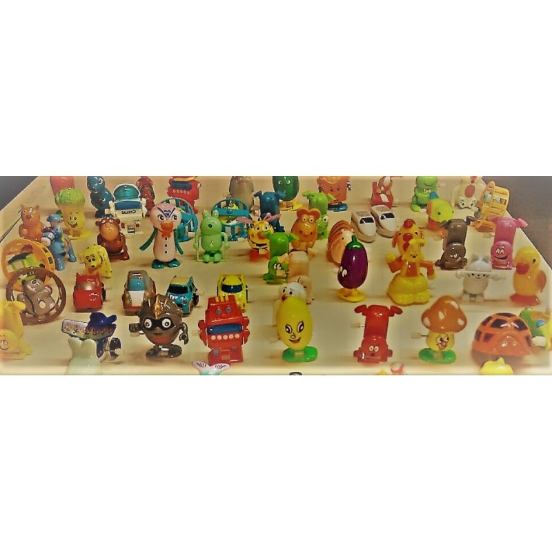 Juguetes plastico cuerda
